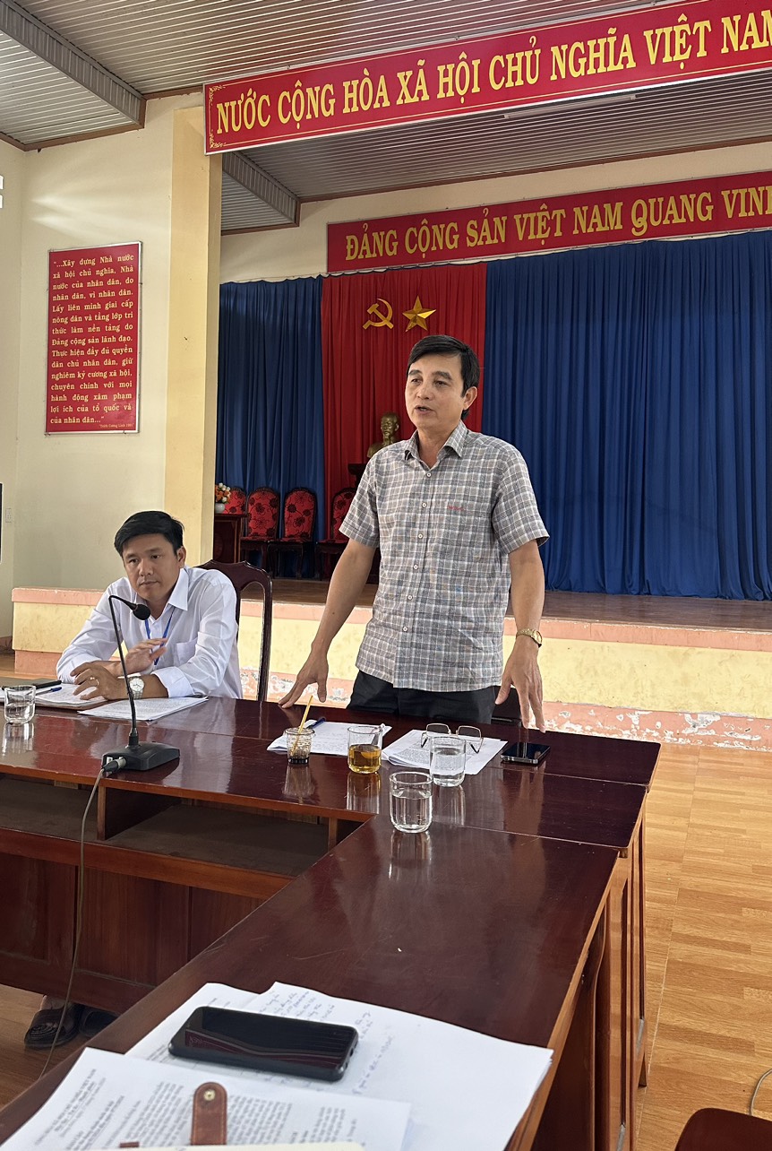 KIỂM TRA. GIÁM SÁT CỦA BAN ĐẠI DIỆN HỘI ĐỒNG QUẢN TRỊ NHCSXH HUYỆN  TẠI XÃ QUẢNG ĐIỀN.